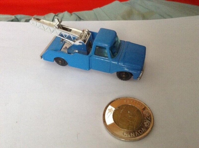 Rare Vintage Husky Ford F350 diecast Truck -made in Gt Britain