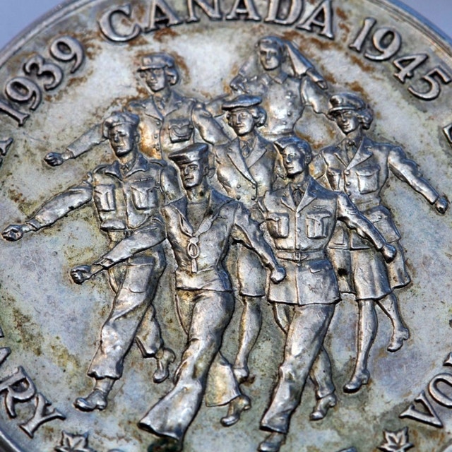 Antique WW2 Canada Military Sterling Silver Medal - photo 3