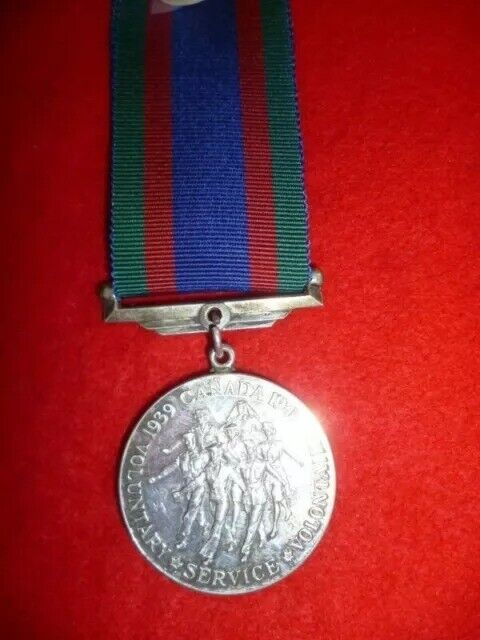 Antique Canadian Military Medal WW2 - Sterling Silver - photo 3