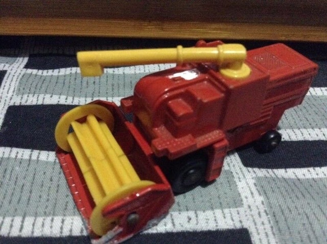 Rare Vintage Lesney Matchbox Combine Harvester - Made in England