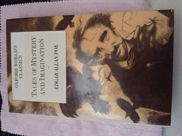 Hardcover: Tales of Mystery and Imagination by Edgar Allan Poe - photo 3