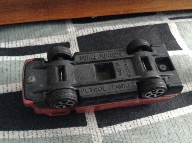 Rare Vintage Corgi Petrol Tanker - Made in Great Britain - photo 2