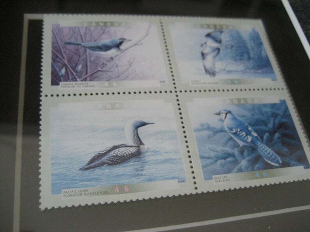 Rare Limited Edition Framed Post Masters Canada Stamp Set - photo 2