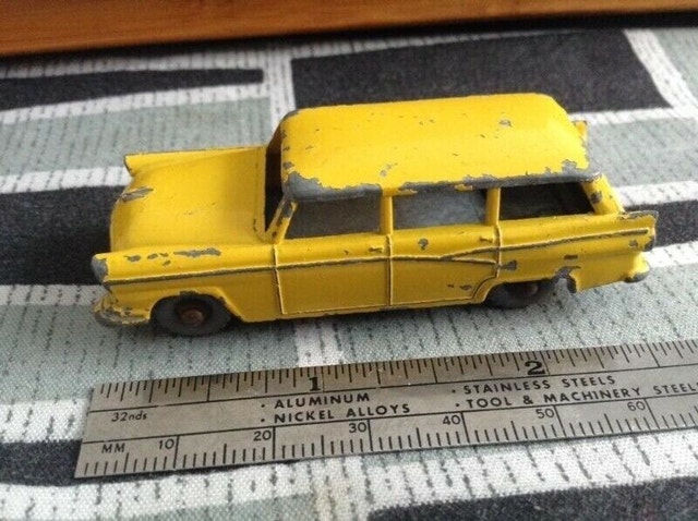 Rare Vintage Lesney Matchbox American Ford Station Wagon - Made - photo 2