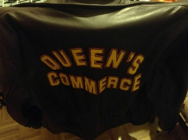 Queen's University (Queen's Commerce) genuine leather jacket - L