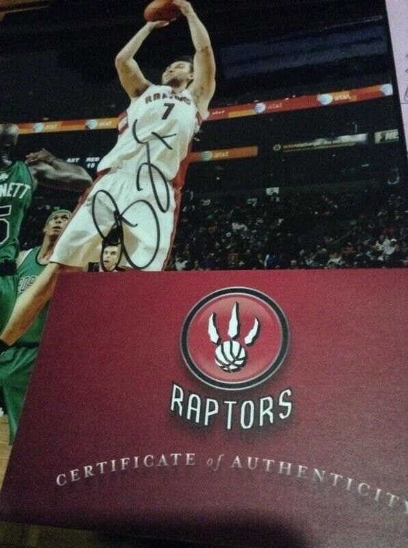 Toronto Raptors Andrea Bargnani Signed + COA - photo 2