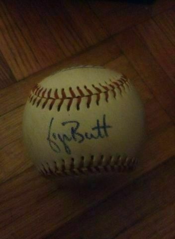 George Brett Signed Kansas City Royals Baseball