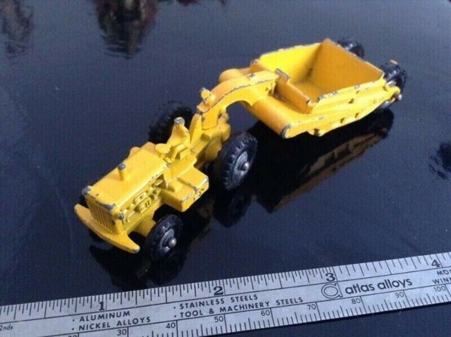 Super Rare Matchbox M1a Caterpillar Earth Mover - Made in Englan