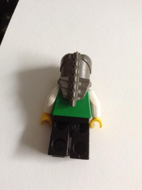 LEGO The Man in the Iron Mask mini figure - photo 2