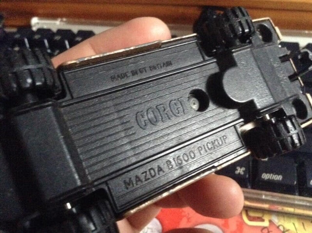 Rare Vintage Corgi Mazda Pickup Truck Diecast - Made in England - photo 2