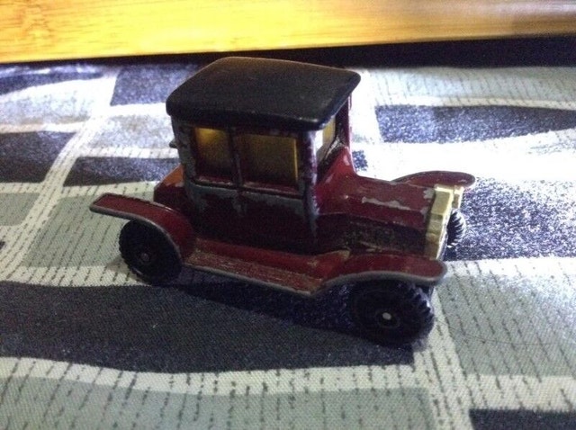 Rare Vintage Tomica type-T Ford -- made in Japan