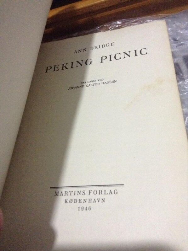 Rare Leather bound < Peiking Picnic> Ann Bridge - Danish edition - photo 3