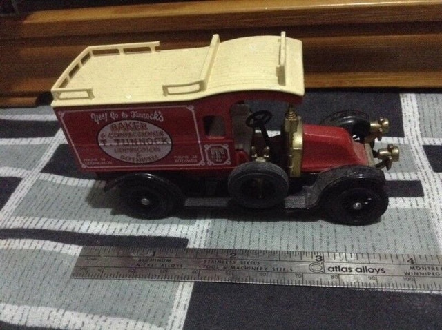 Rare Vintage Lesney Matchbox Renault - Made in England