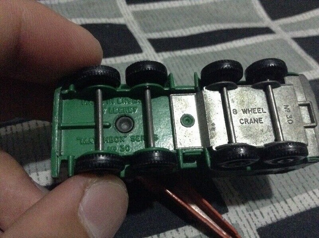 Vintage Lesney diecast 8 wheel Crane truck - Made in England - photo 4
