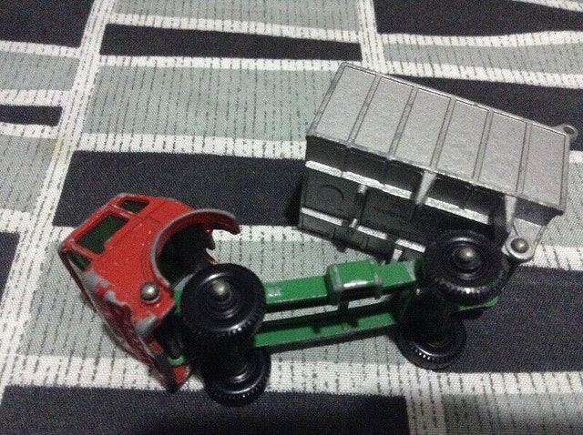 Vintage Matchbox Lesney GMC Tipper Truck - Made in England - photo 2
