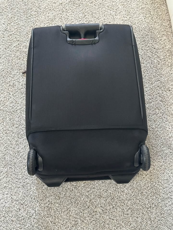 VICTORINOX SMALL LUGGAGE TRAVEL BAG - photo 4