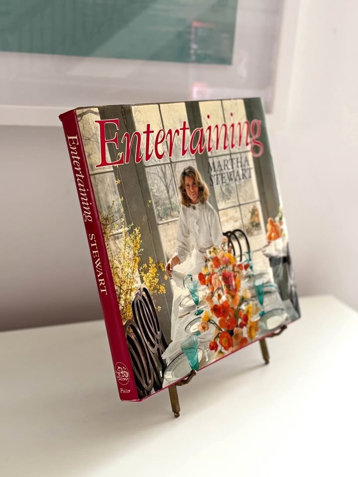 Vintage 1982 Martha Stewart Entertaining Cookbook - Pink Spine
