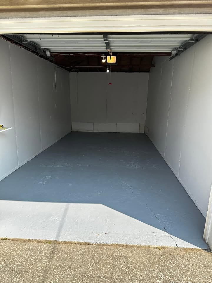 Garage for Rent - photo 3