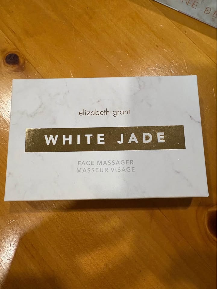 Brand new white jade face massager - photo 3