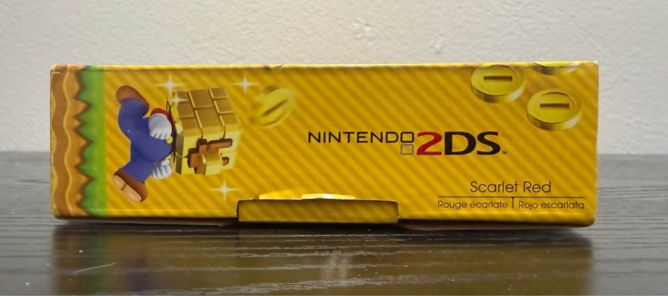 Nintendo 2DS Scarlet Red Super Mario Bros 2 CIB - photo 5