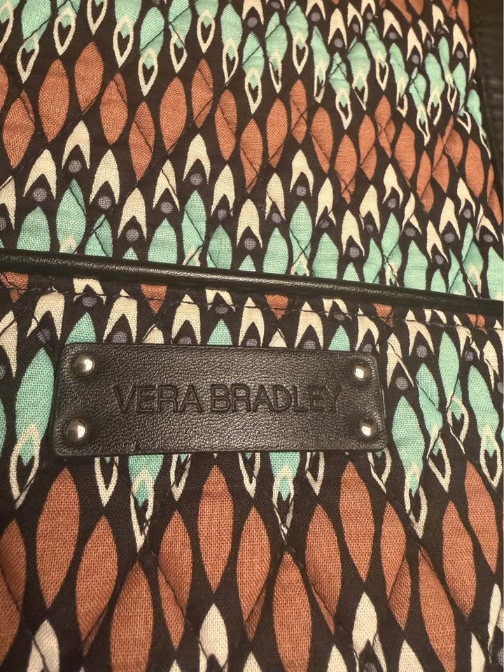 Large Spotless Vera Bradley Tote - photo 2
