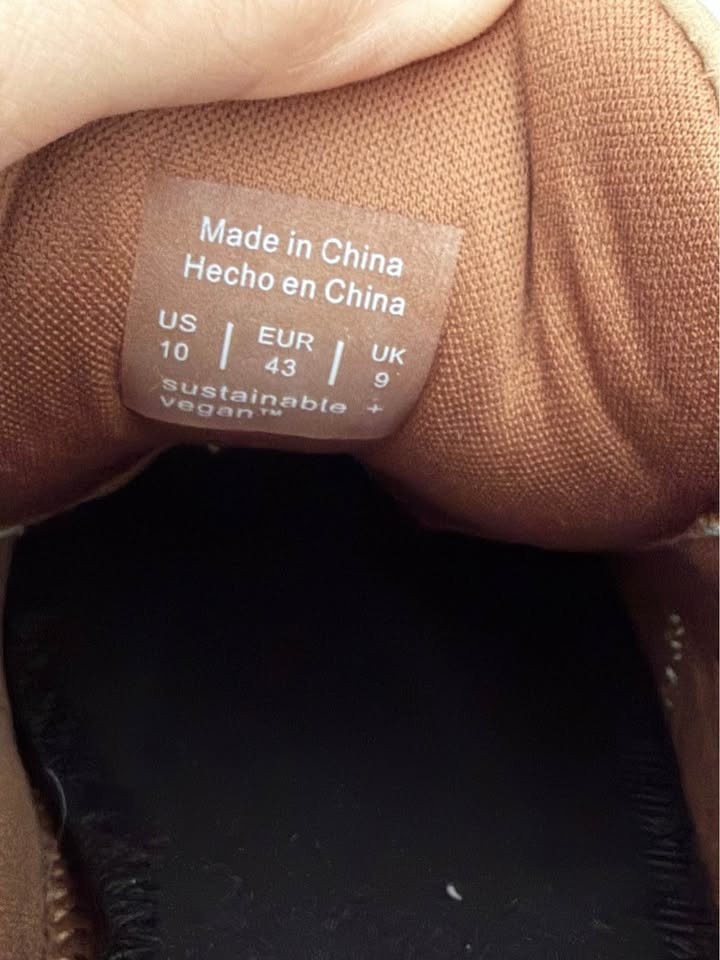 Never Used Men's Shoes - Size 10 - photo 4