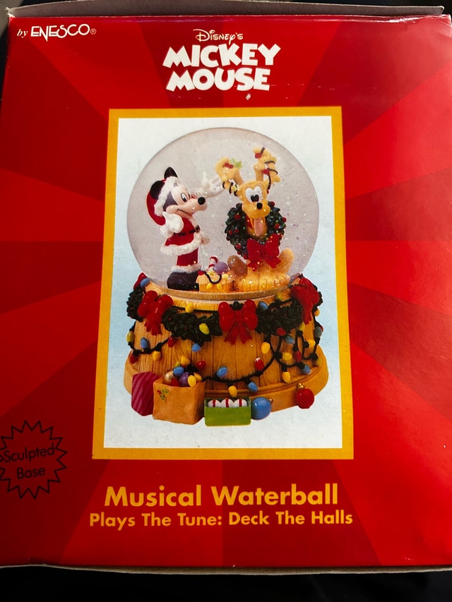 Enesco Mickey Musical Waterball