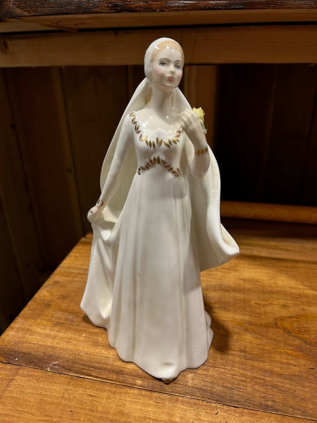 Royal Doulton Bride Figurine HN 2873