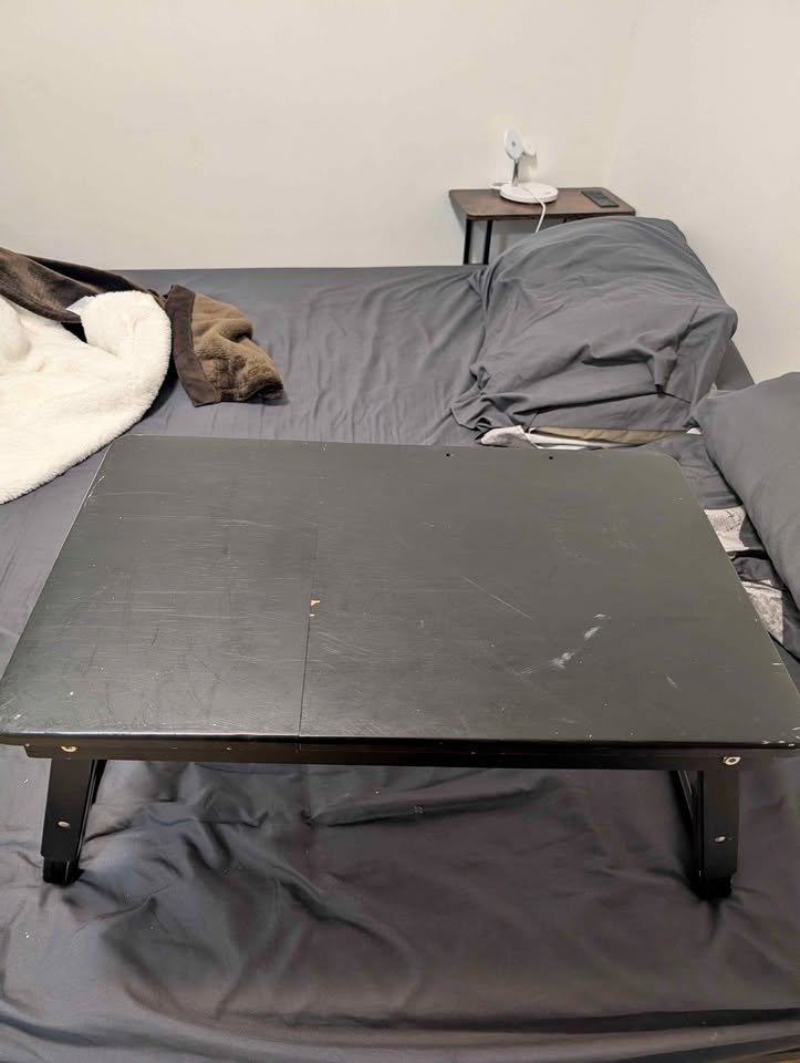 Portable work/Laptop table