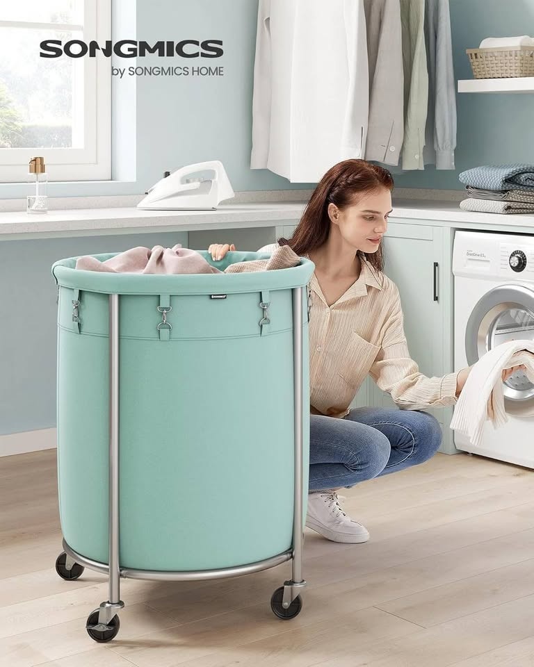 SONGMICS 50.2-Gallon Rolling Laundry Basket