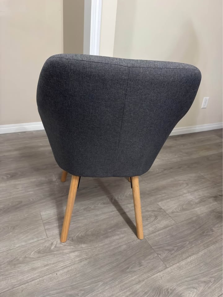 Modern Grey Accent Chair - photo 2