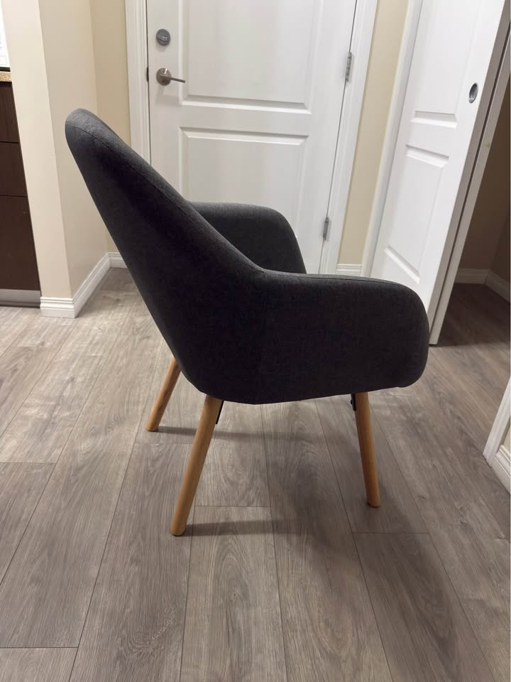 Modern Grey Accent Chair - photo 4
