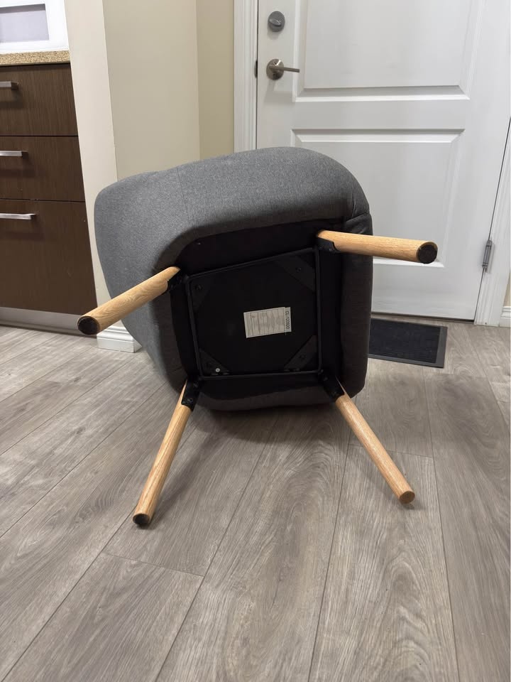 Modern Grey Accent Chair - photo 5