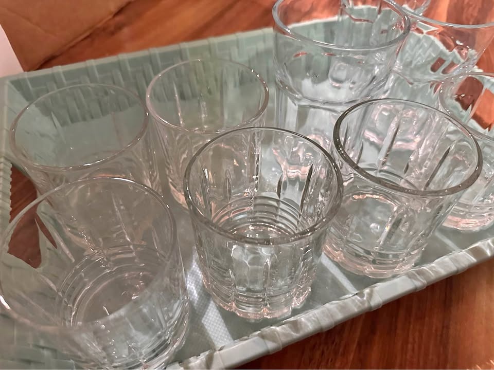 Cups and mugs