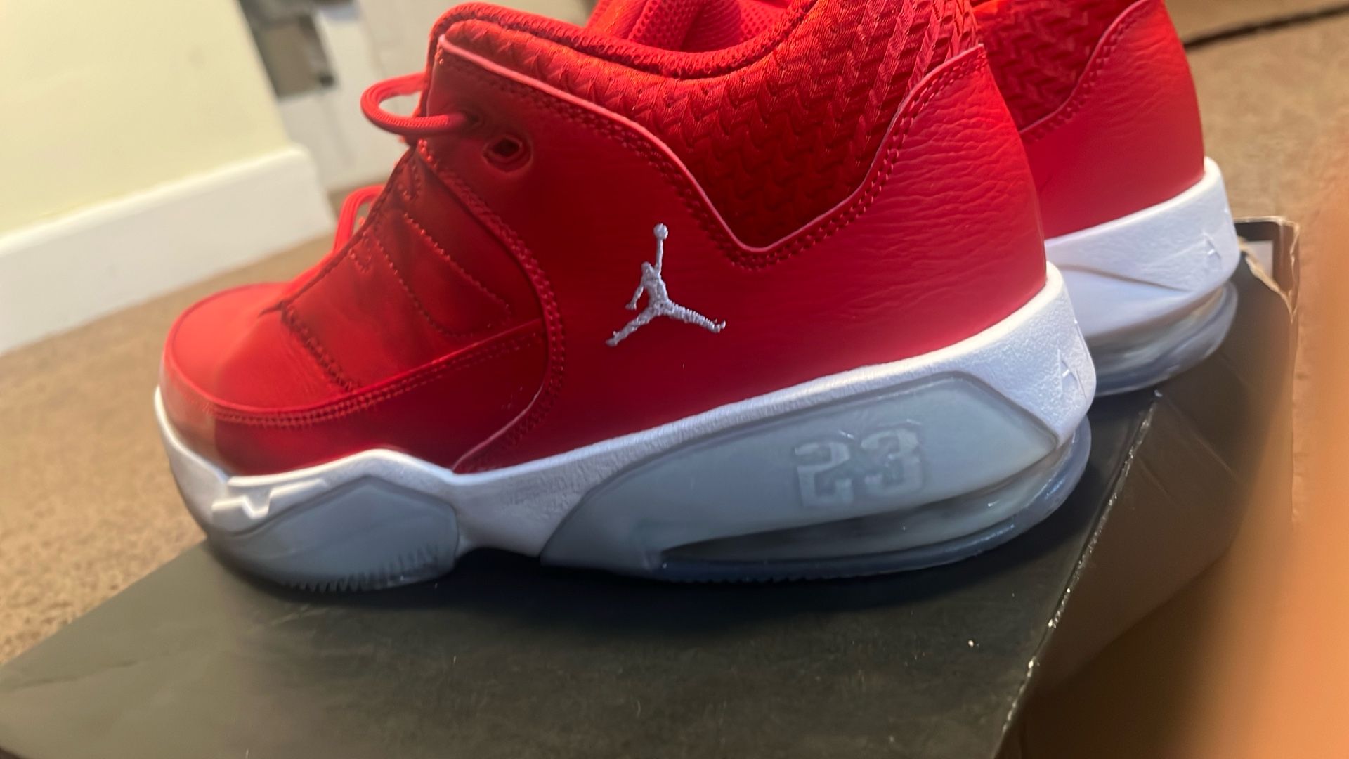 Jordan Max Aura - photo 4