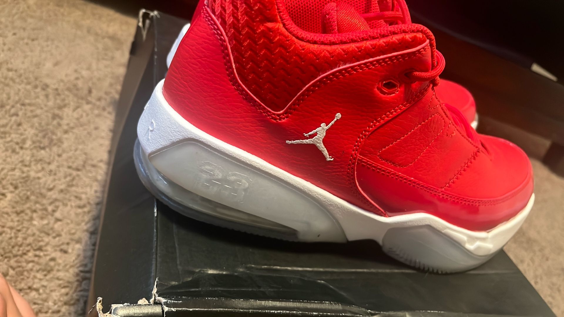 Jordan Max Aura - photo 5