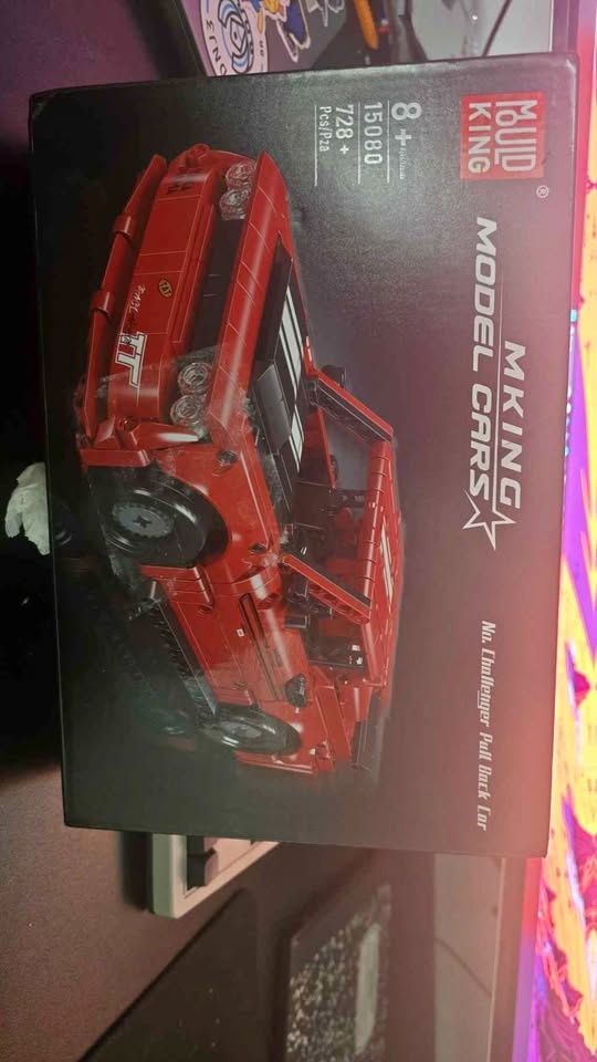 Mould King Red Challenger