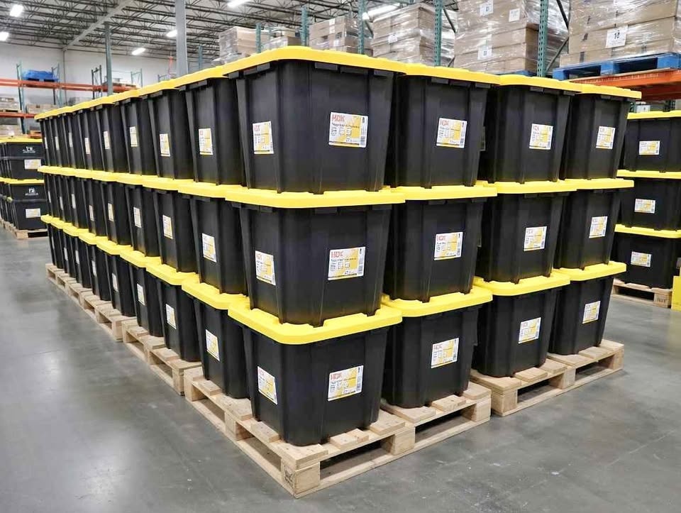 27 Gallon Heavy Duty Tough Storage Box