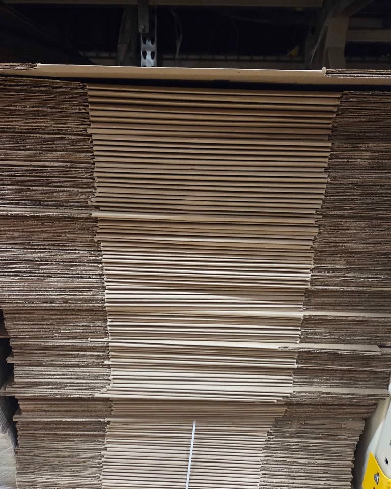 Large Cardboard Boxes - photo 2