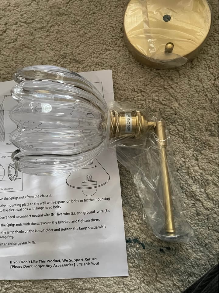 New Brass Gold Wall Sconce Ribbed Glass Shade - photo 2