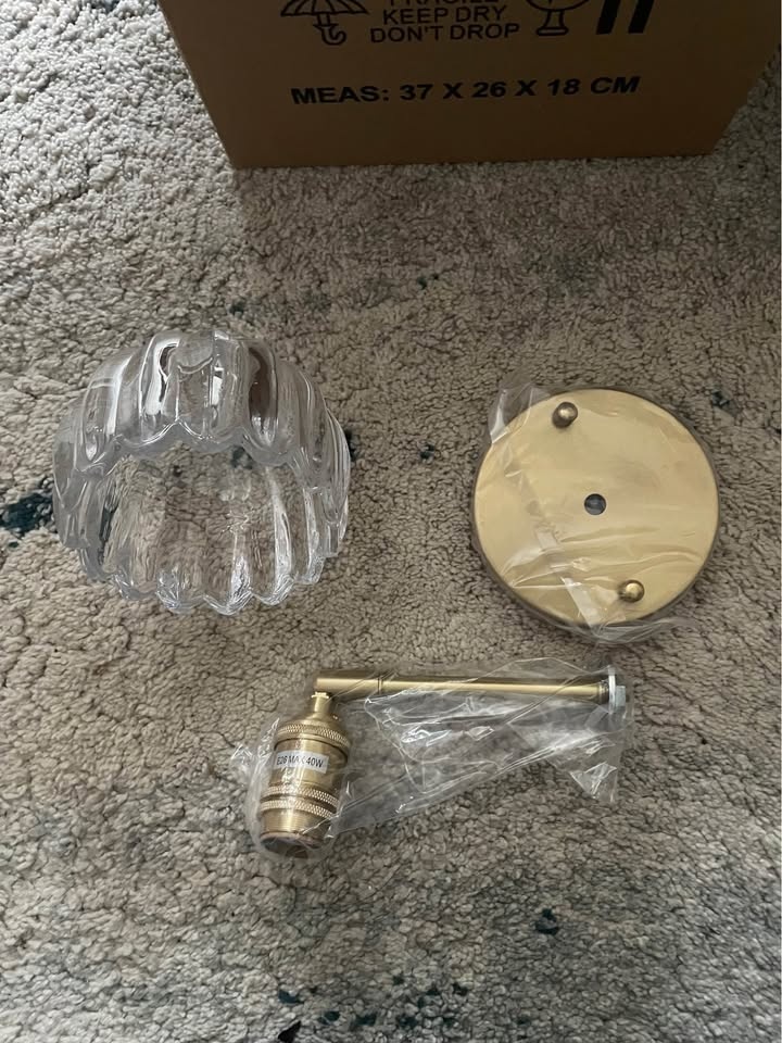 New Brass Gold Wall Sconce Ribbed Glass Shade - photo 4