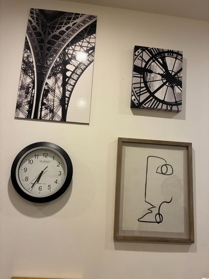 Architectural Eiffel Tower B&W Canvas Art - photo 3