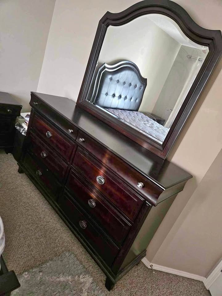 Dresser with Mirror