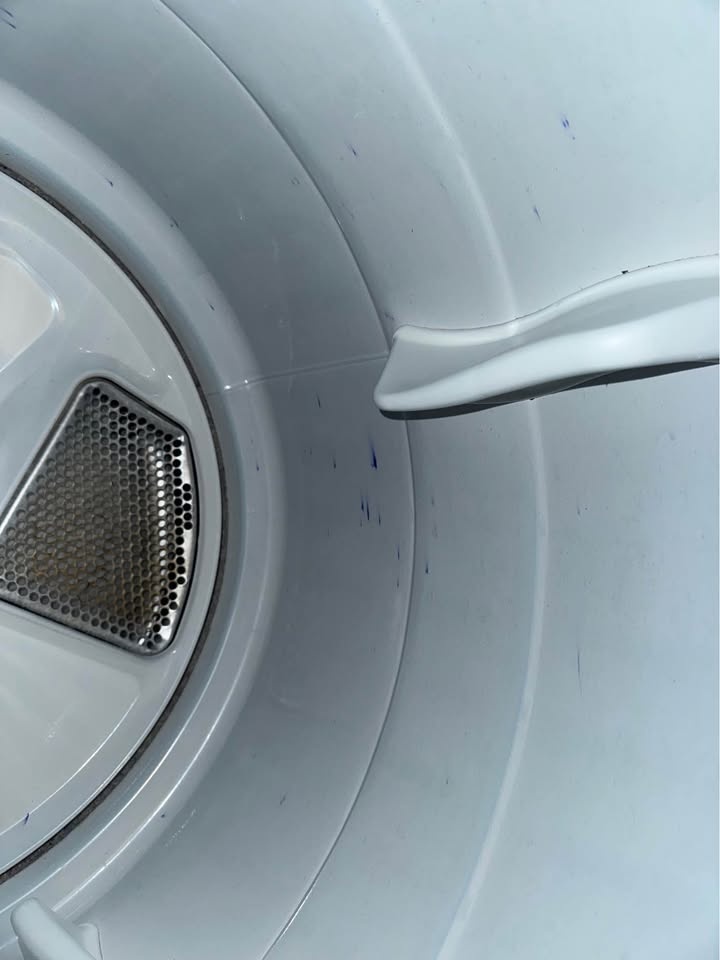 Whirlpool Washer Dryer Tower - photo 2