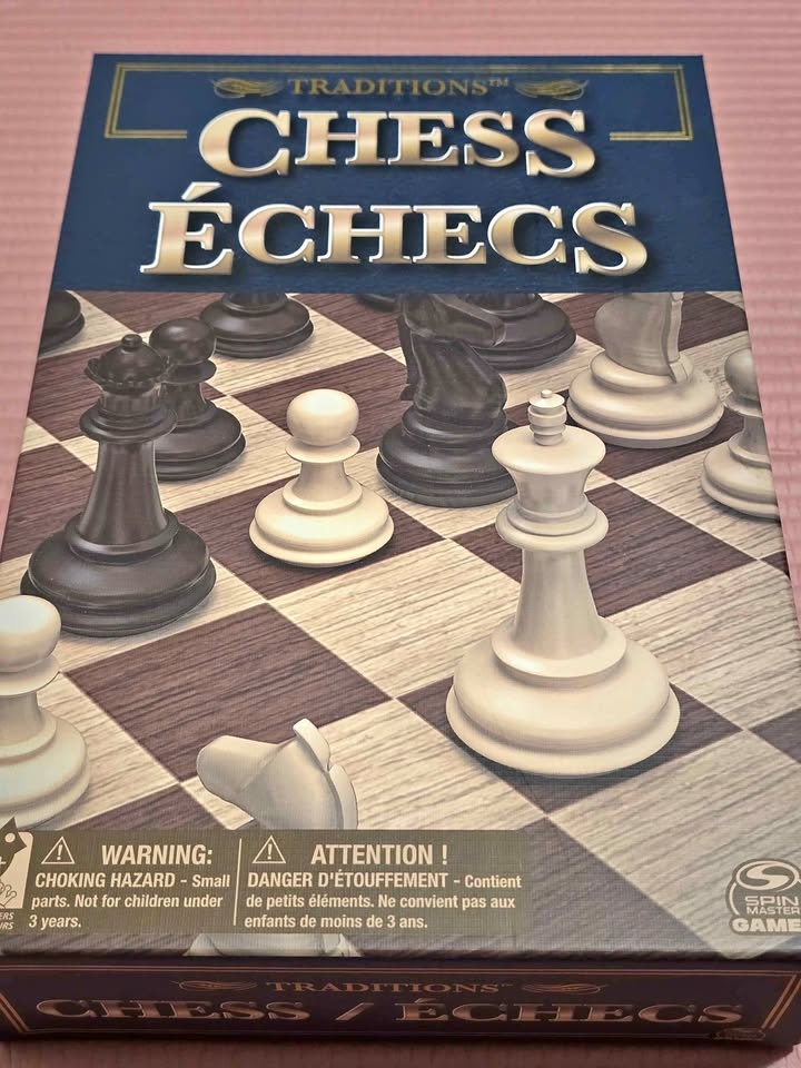 Traditions Chess Set