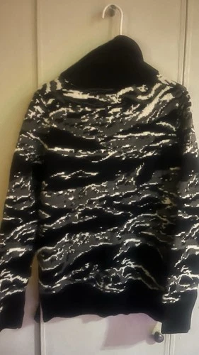 Reason Men's Zipper Cozy Winter Camouflage Sweater LG - photo 3