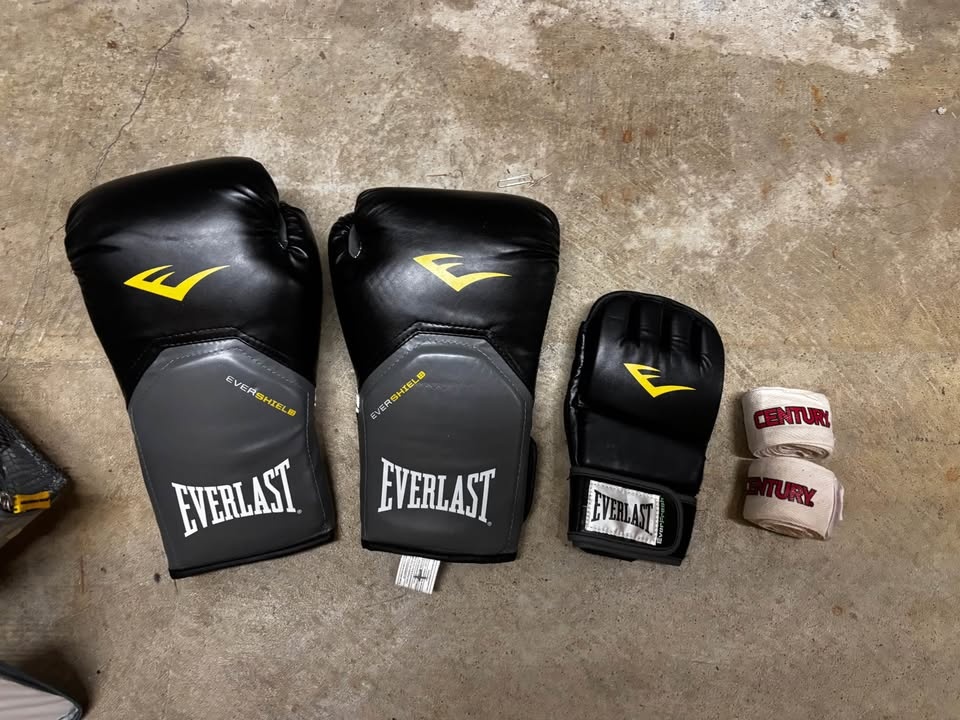 Boxing gloves 14oz - photo 2