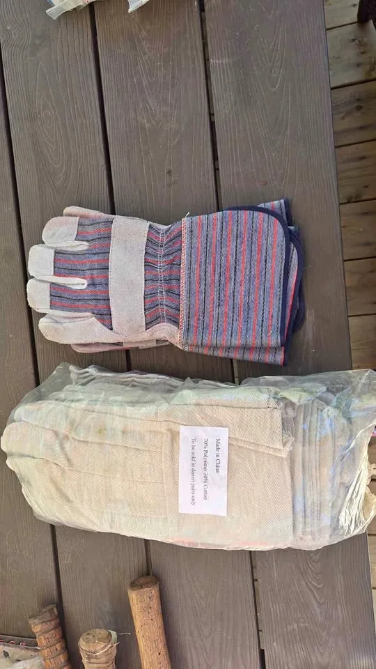 Work gloves 150 pairs thumbnail