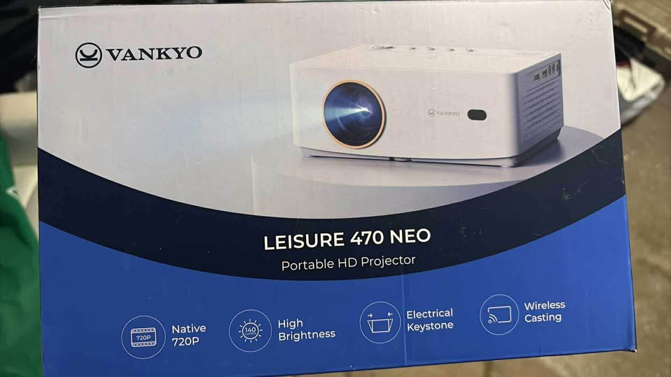 Projector Kit with Roku Stick - photo 3