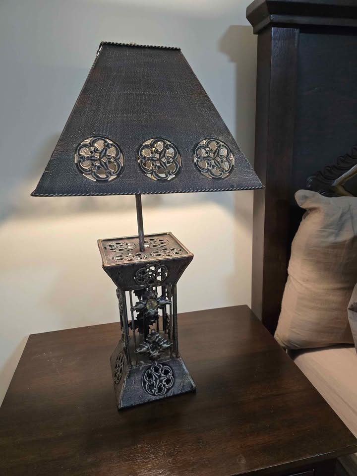 Antique table lamps - photo 2